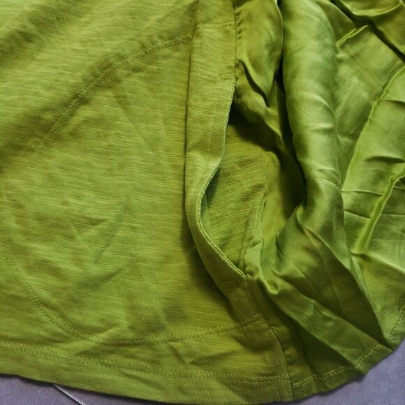 LOGO by Lori Goldstein Top Women's Sz M 3/4 Sleeve A-Line Green Casual Blouse - Picture 11 of 13